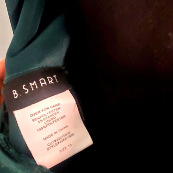 B.SMART Mermaid Gown backless Long Bow Ruffled Tail in Emerald Green in size 13 - Picture 9 of 9